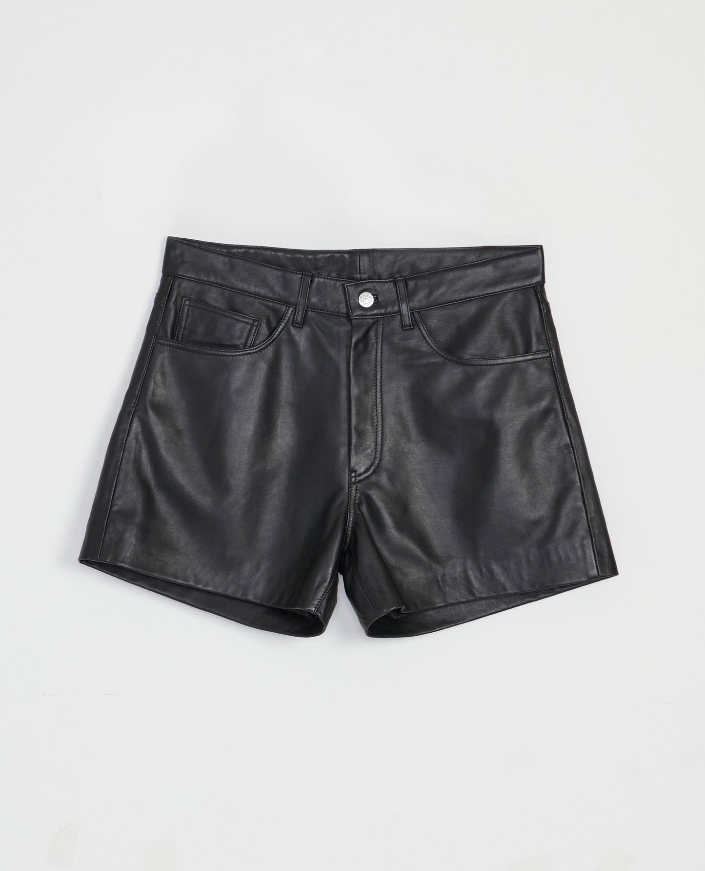 LEATHER SHORT . BLACK